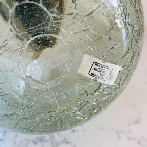 Large Clear Glass Apple Figurine - Picture 9 of 16